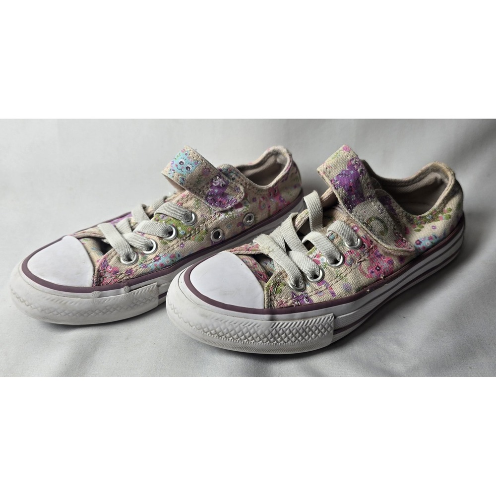 Converse All Star Girl Low Top Girl Sneakers W/ Cats Size US‎ 11